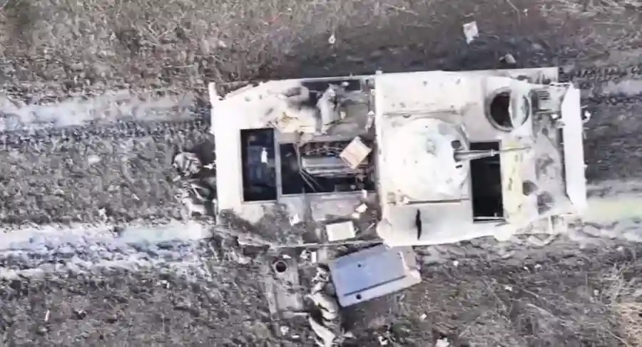 Очередной российский гомункулус - БТР-50ПК с башней БТР-70.