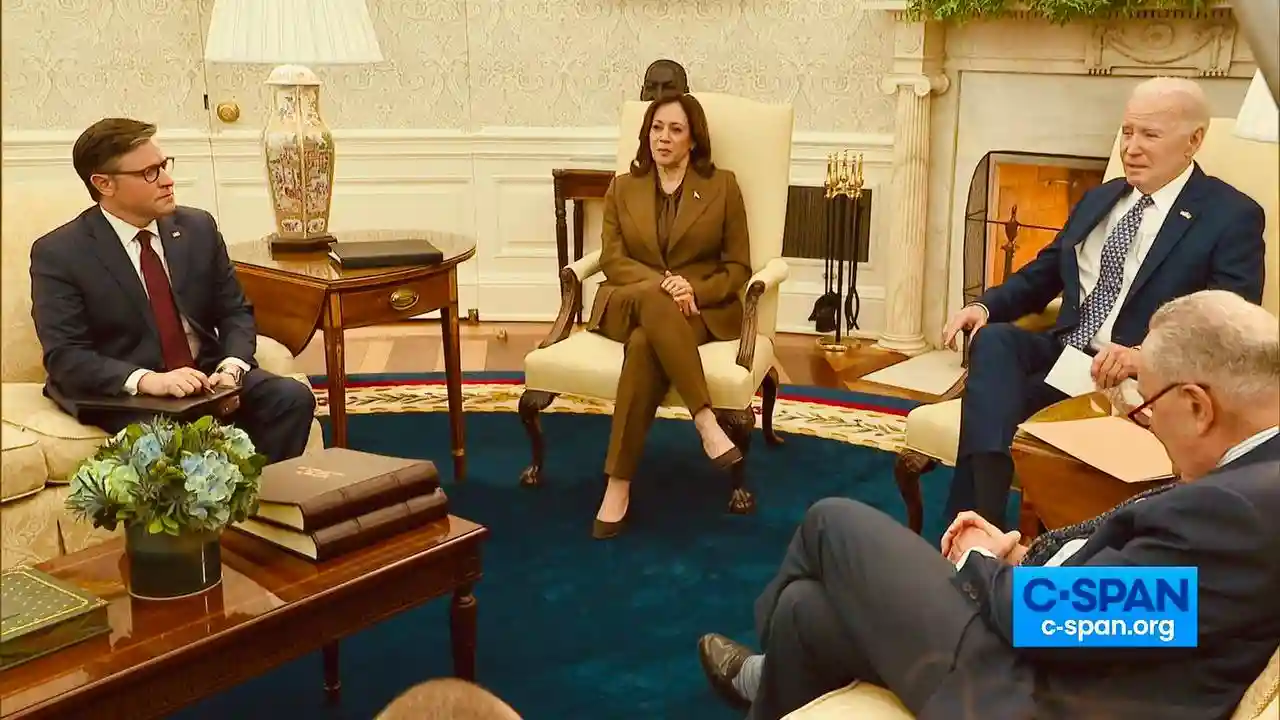 Байден и Конгресс.