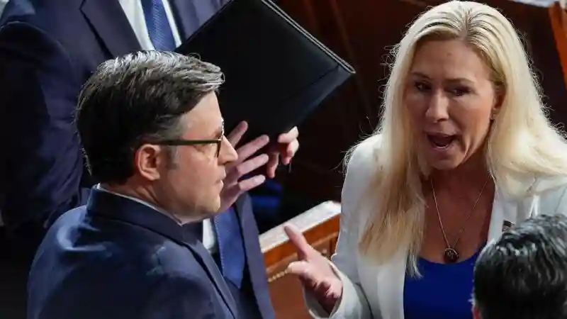 Зачем Тейлор Грин создает бурю в стакане?