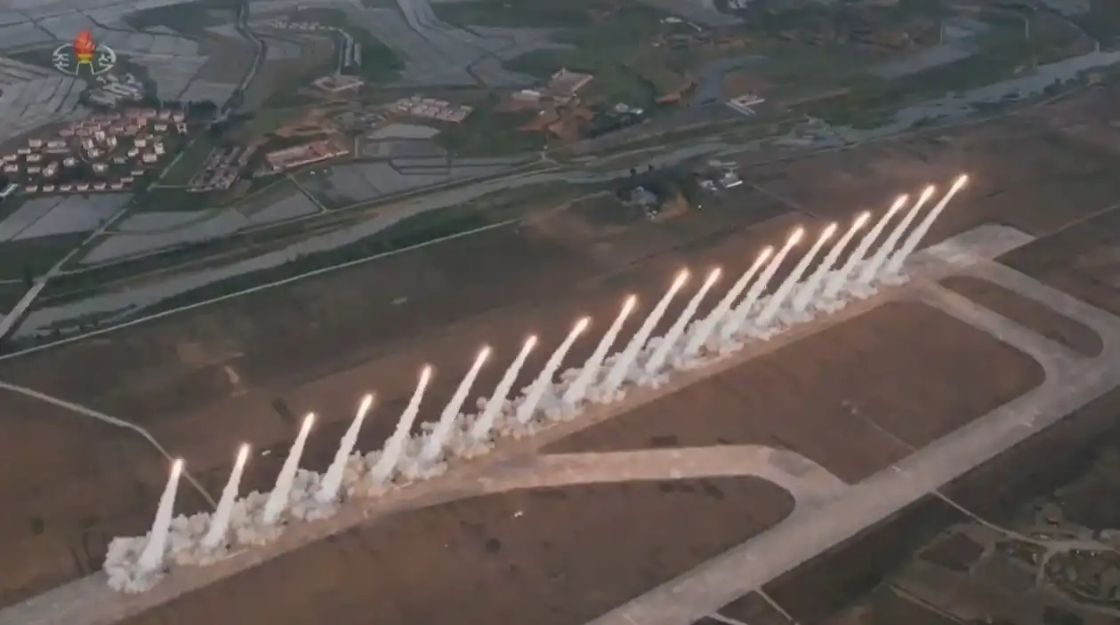 Северокорейские понты выглядят именно так.