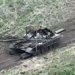 3000 российский танков на 9 мая 2024 8 8 6 1