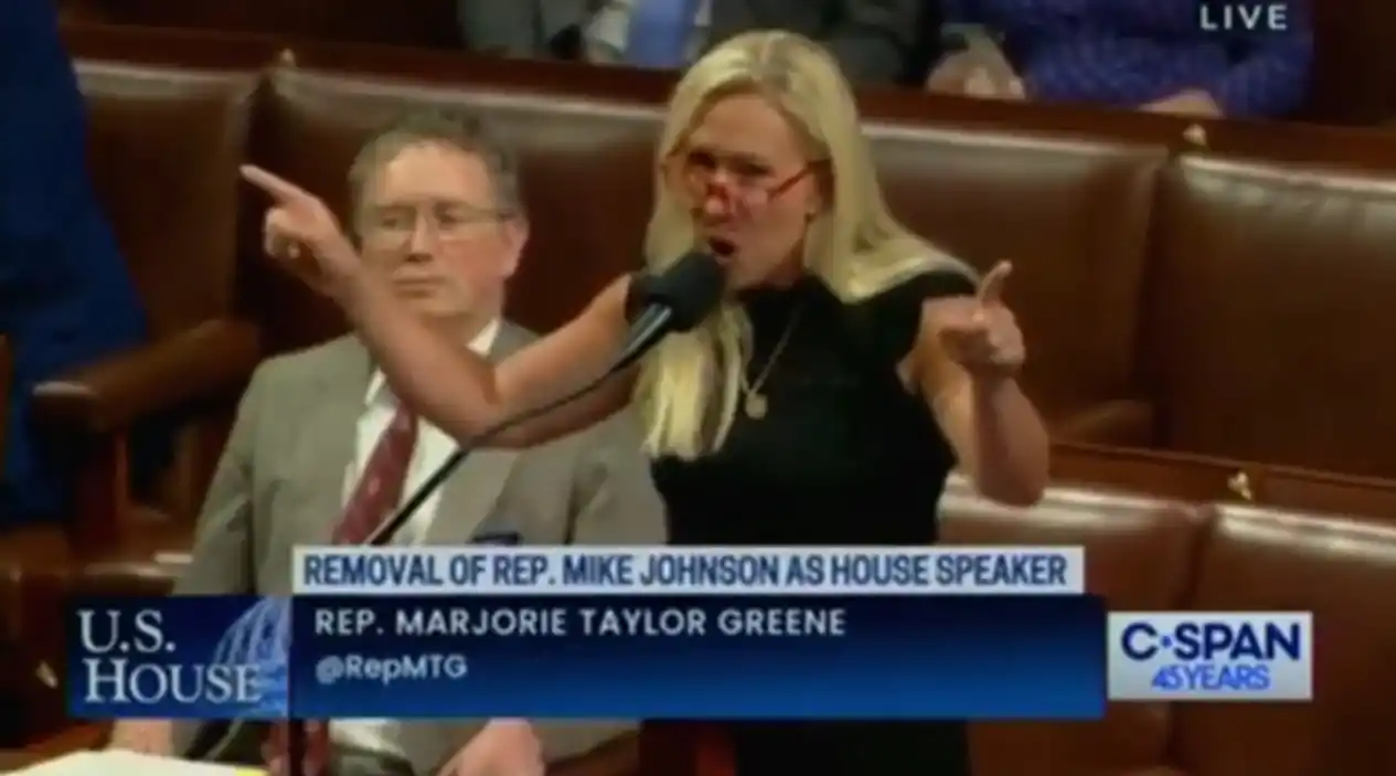 Тейлор Грин вносит петицию об отстранении спикера Джонсона