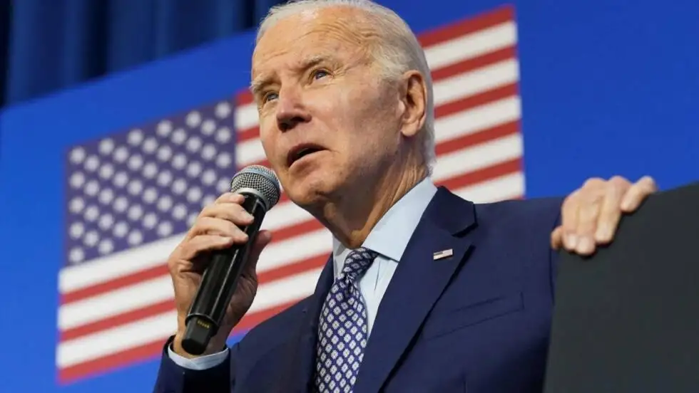 Демпартия будет смотреть рейтинги, делать замеры, считать и анализировать