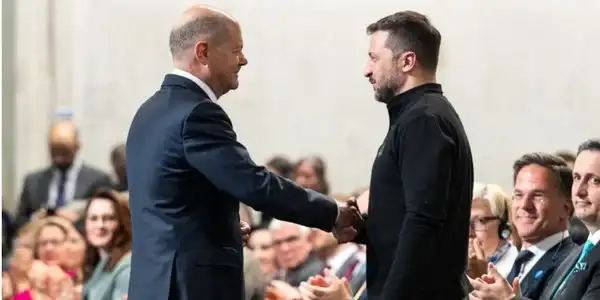 На церемонии открытия в Берлине