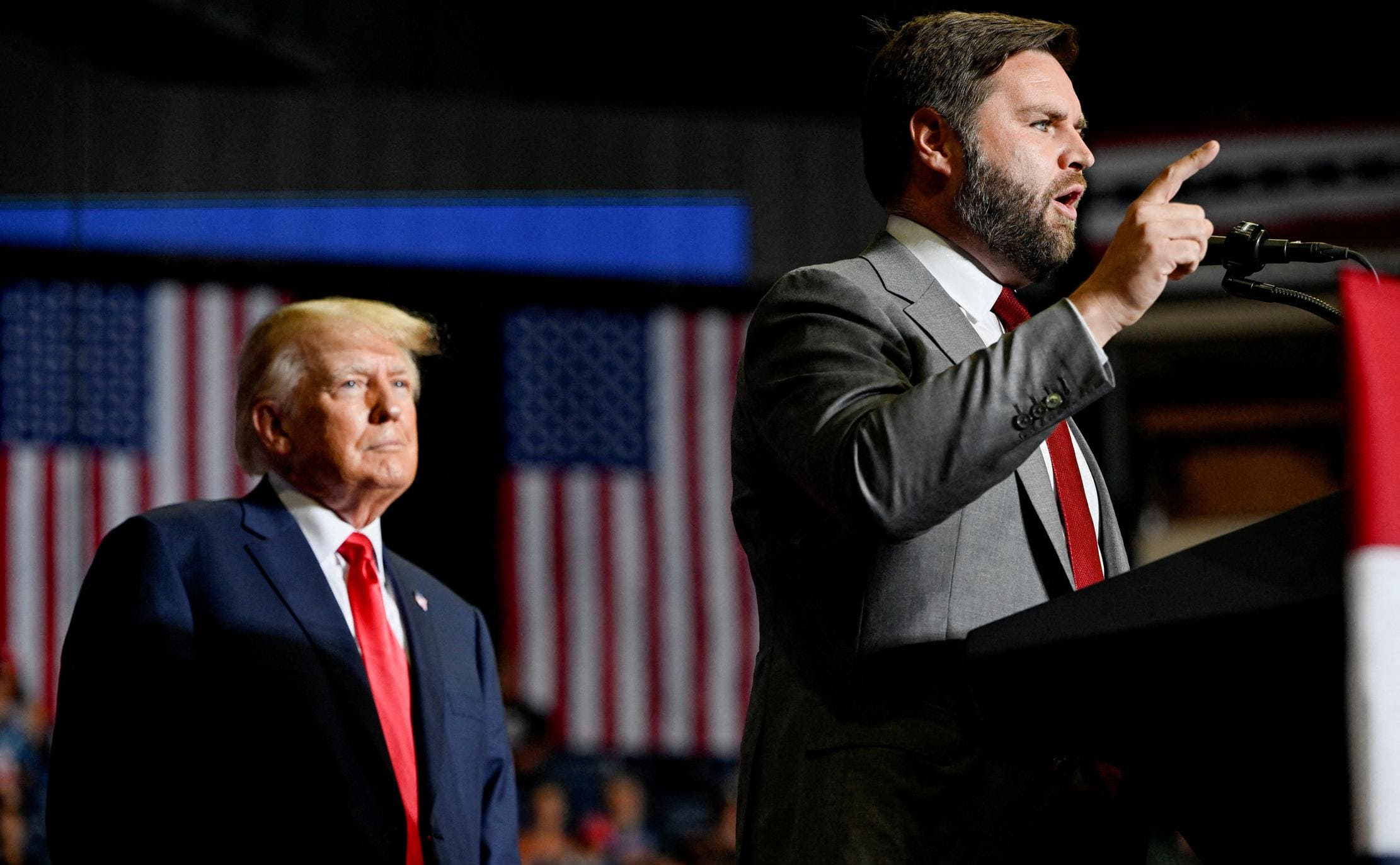 Назначение Трампом Венса НЕ увеличивает шансы Трампа на победу