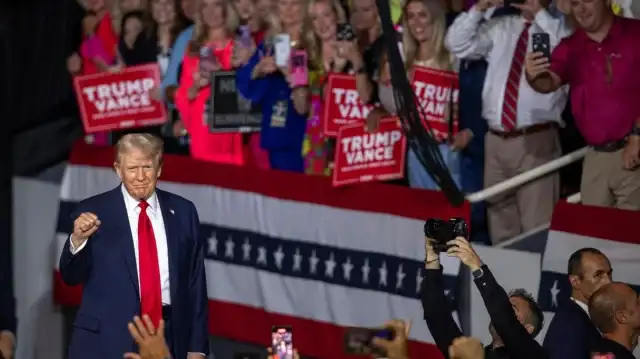 Трамп на тонущем Титанике: странные заявления и растущее разочарование в Пенсильвании