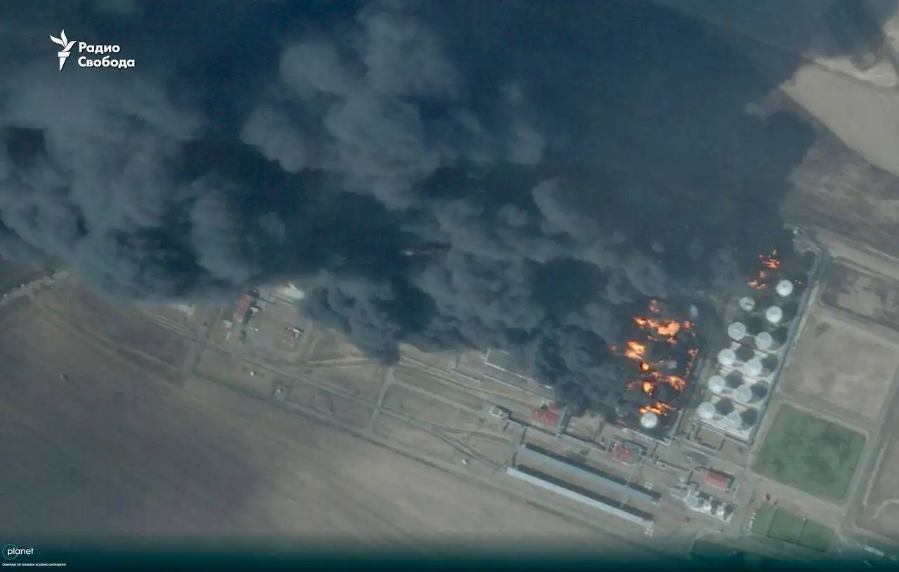 Над Пролетарском тучи ходят хмуро