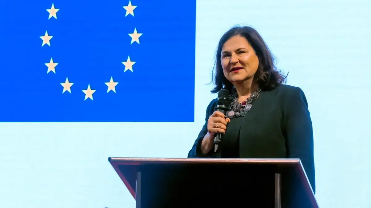 400 млн евро на оборонку Украины