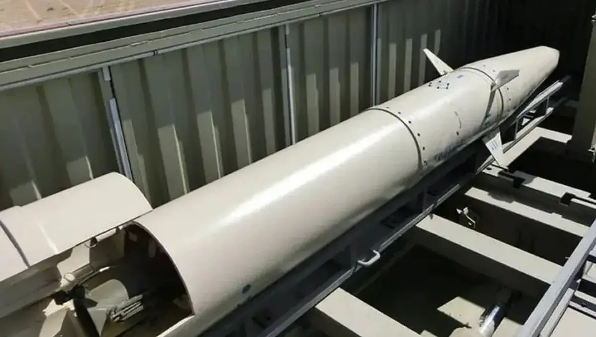 Поставка баллистических ракет Fath-360: Факты и теории