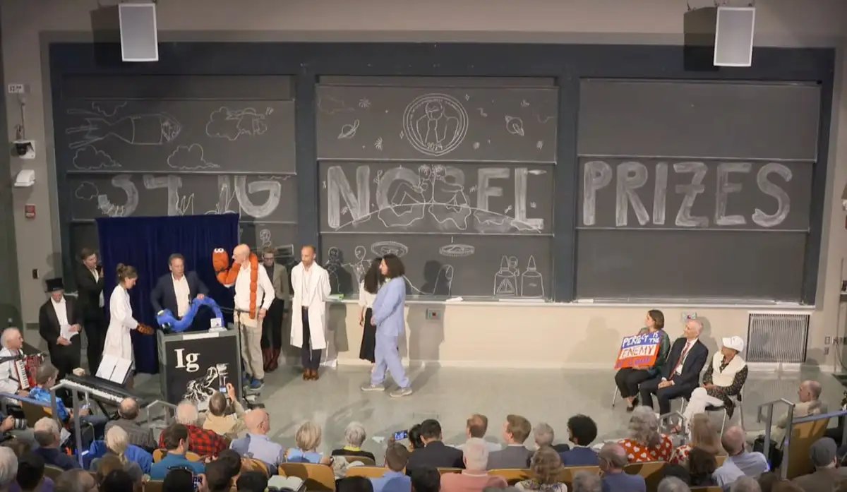 Шнобелевскую премию получили японские исследователи за открытие дыхания через анус у млекопитающих