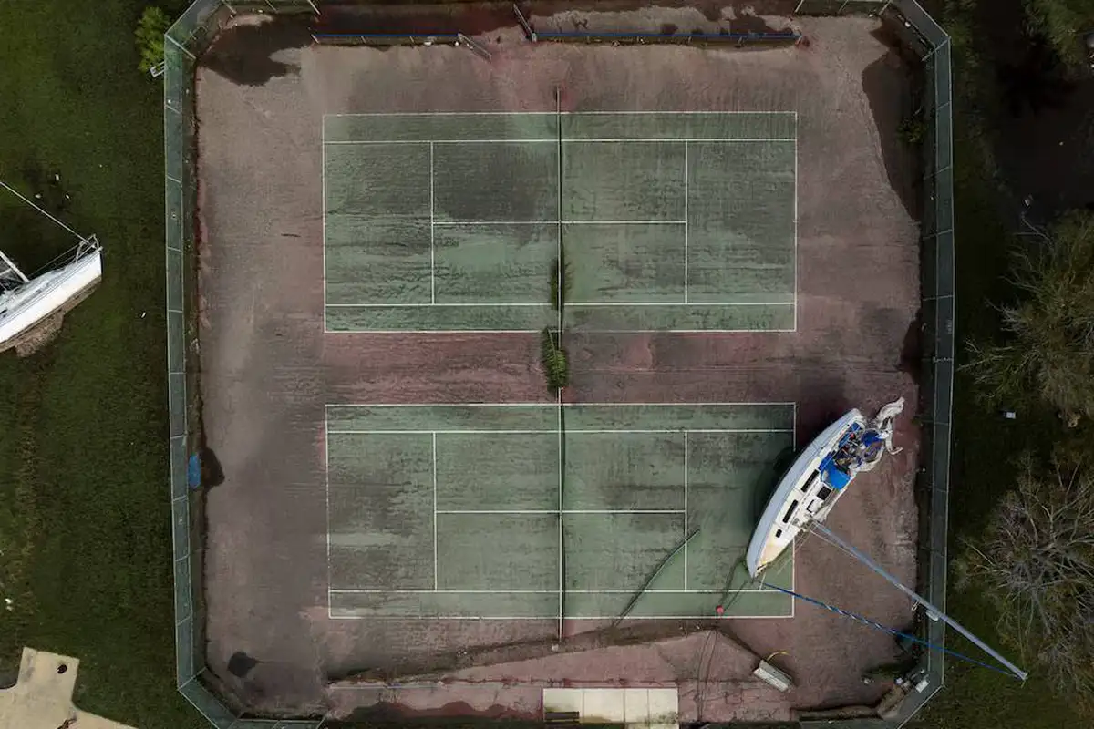 Ураган Милтон: Торнадо и потери