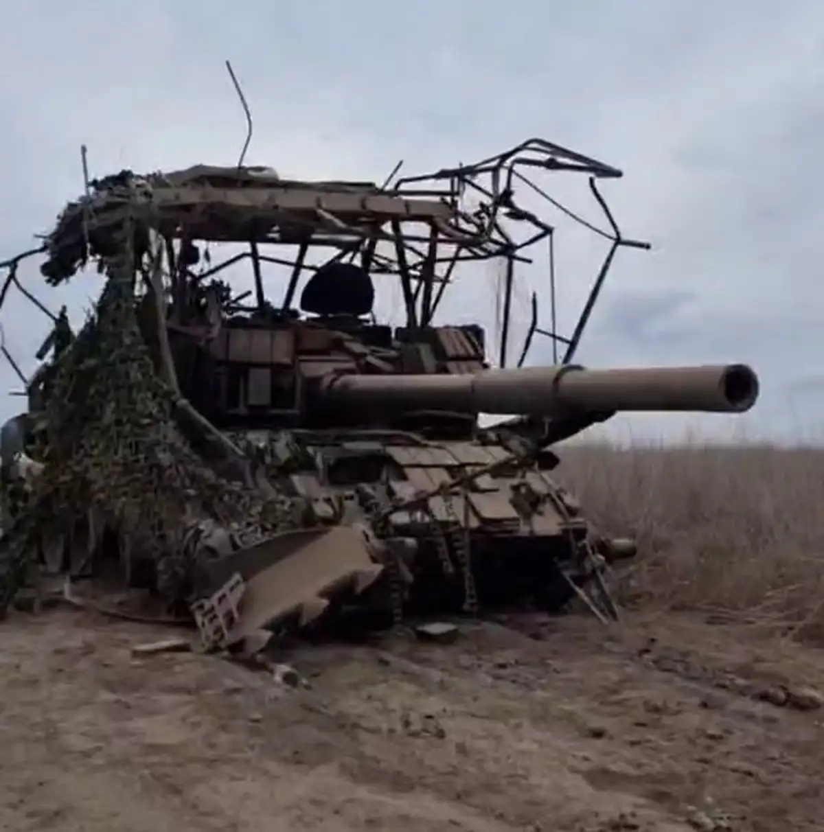 Т-62М: Перегрузка обвесом