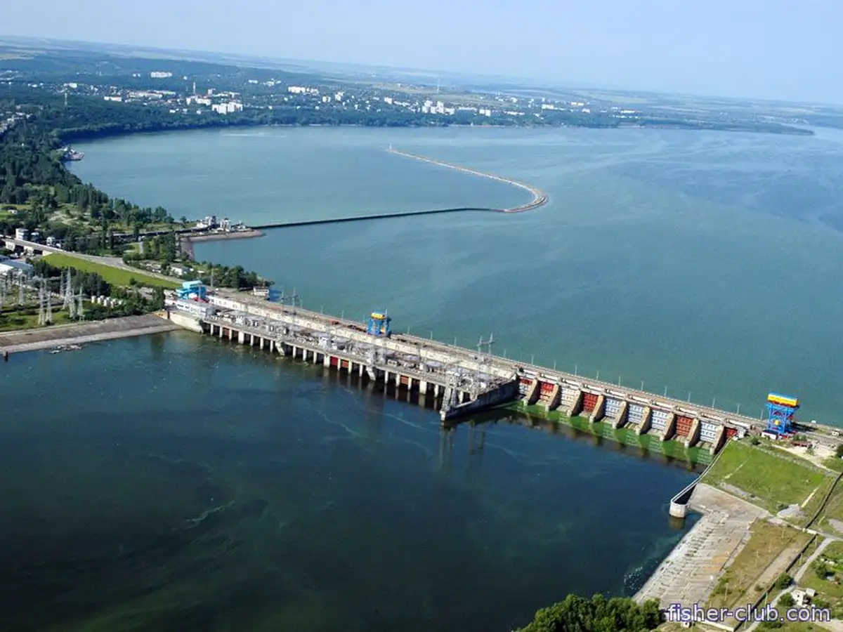 Удар по Кременчугской ГЭС