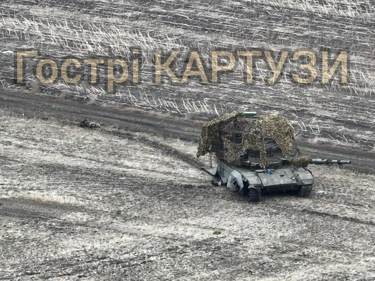 Штурм Курахово: броня и гольфкары