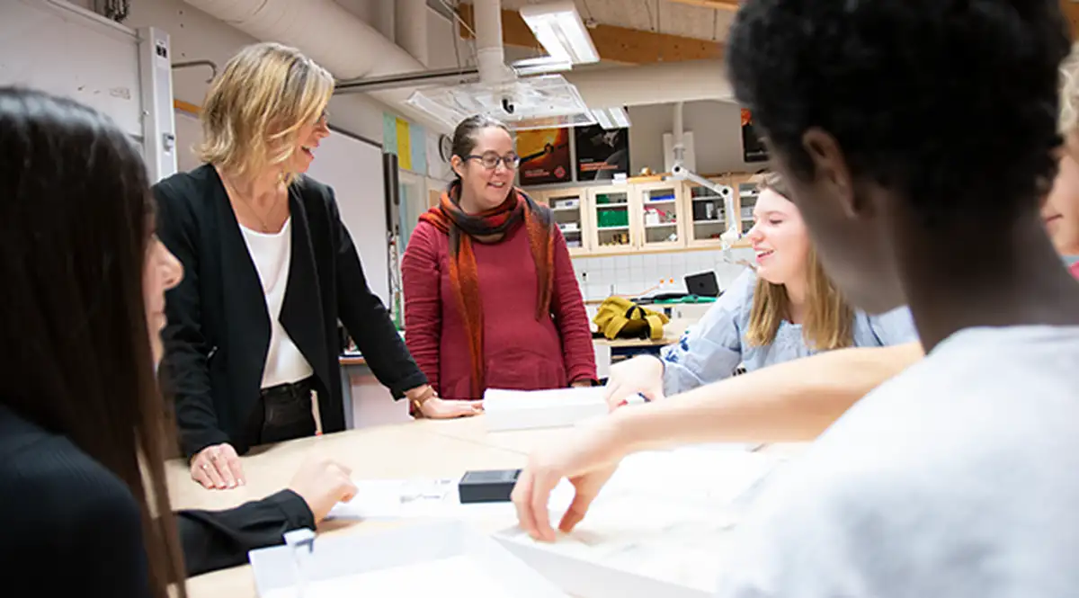 Преимущества разговорных онлайн-клубов английского языка