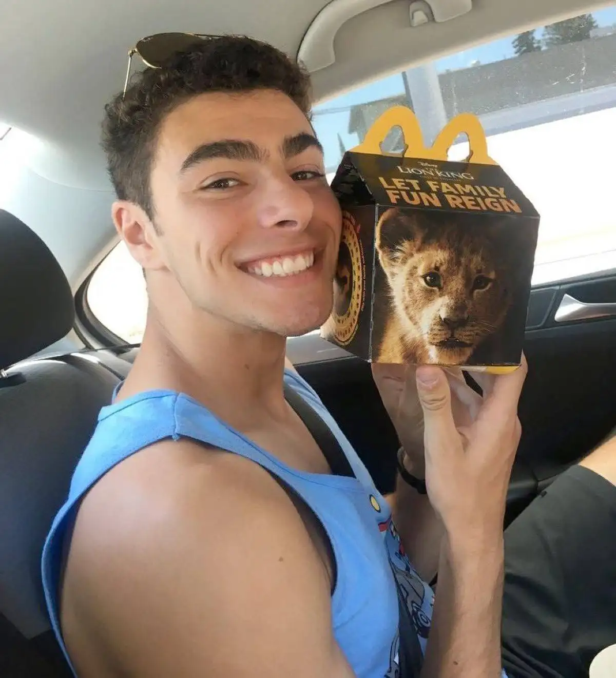 Внимание общественности переключились с Трампа на идейного убийцу