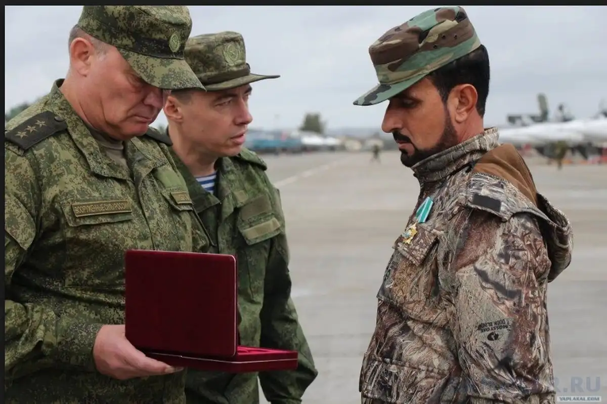 Сирийские повстанцы залутали бригадного генерала Сухейля аль-Хасана