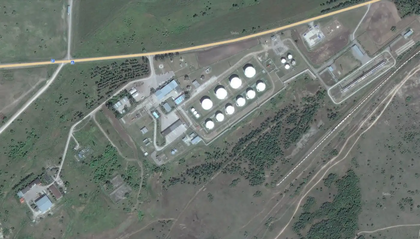 Атака БПЛА на нефтебазу в Лисках