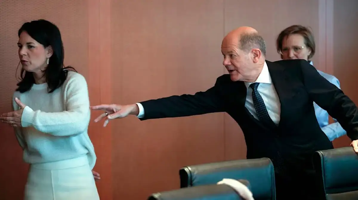 Был канцлером, стал флюгером 3 Бербок и Шольц: правда за кадром