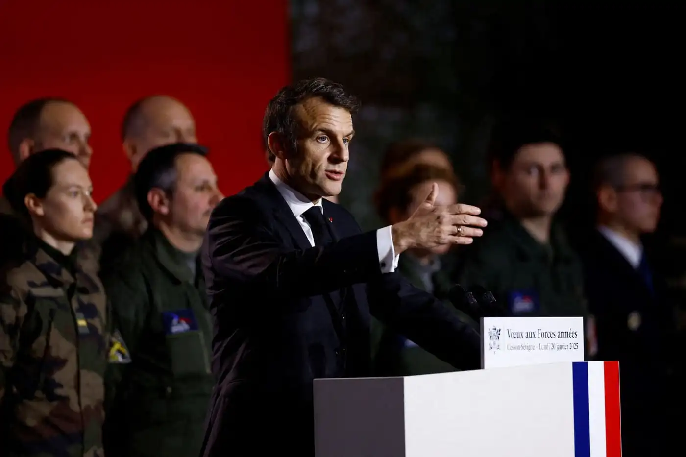 Европа пробуждается: Макрон о войсках в Украине и новый вектор Запада