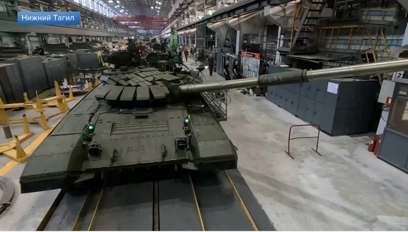 Т-72Б3 2024: новые танки, старые проблемы