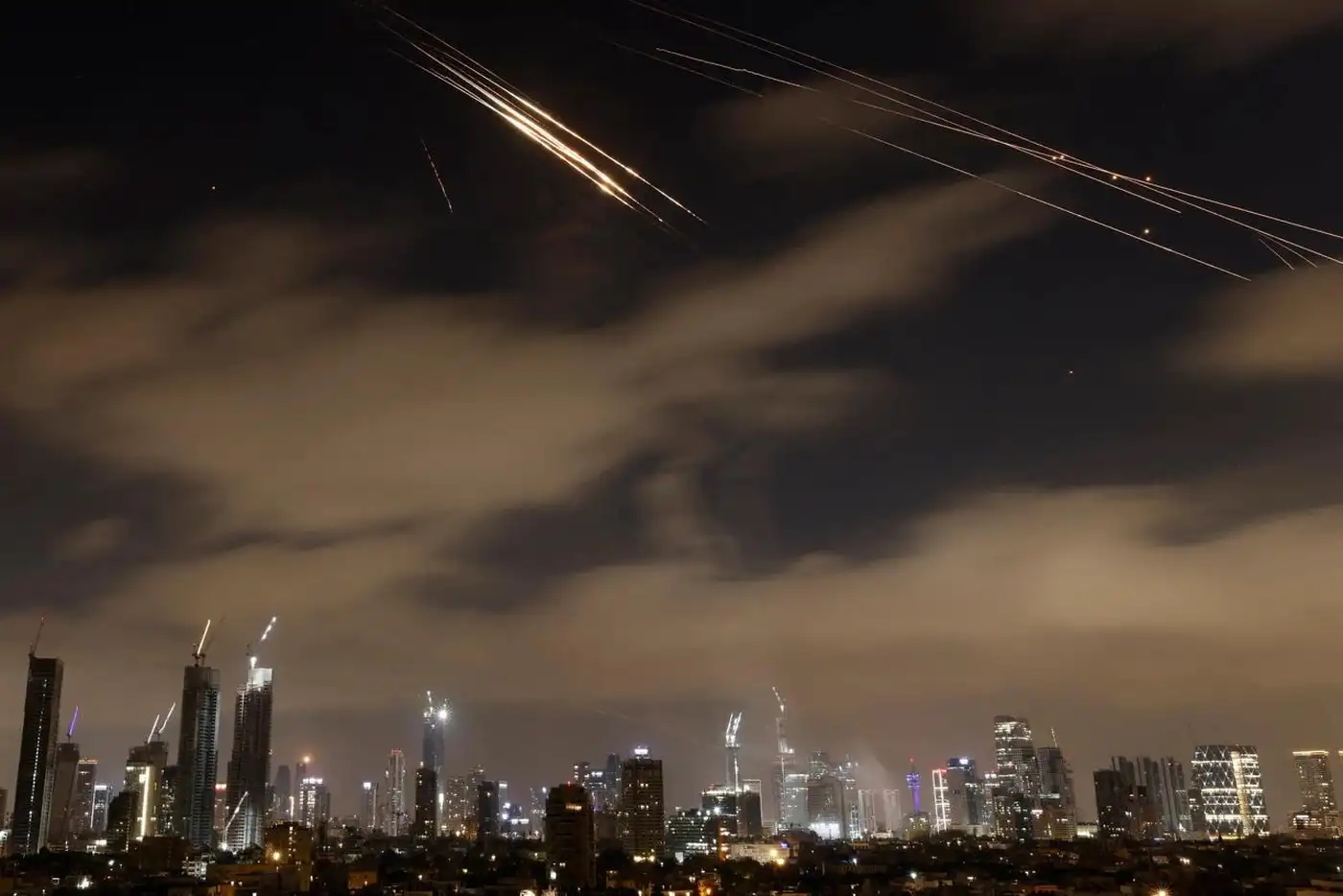 Израиль бьёт в сердце Ирана