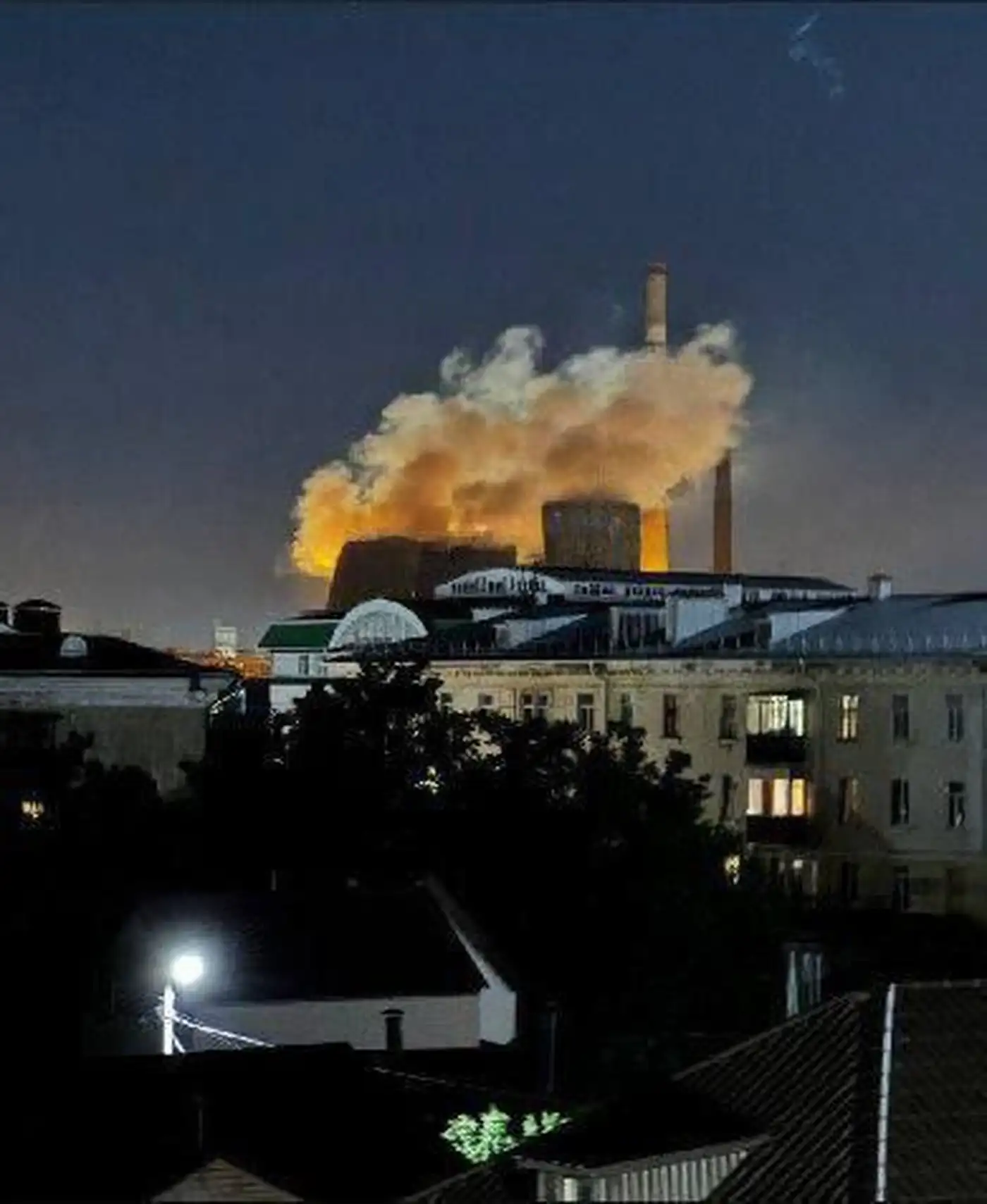 Повторно атакован химический завод "Азот"