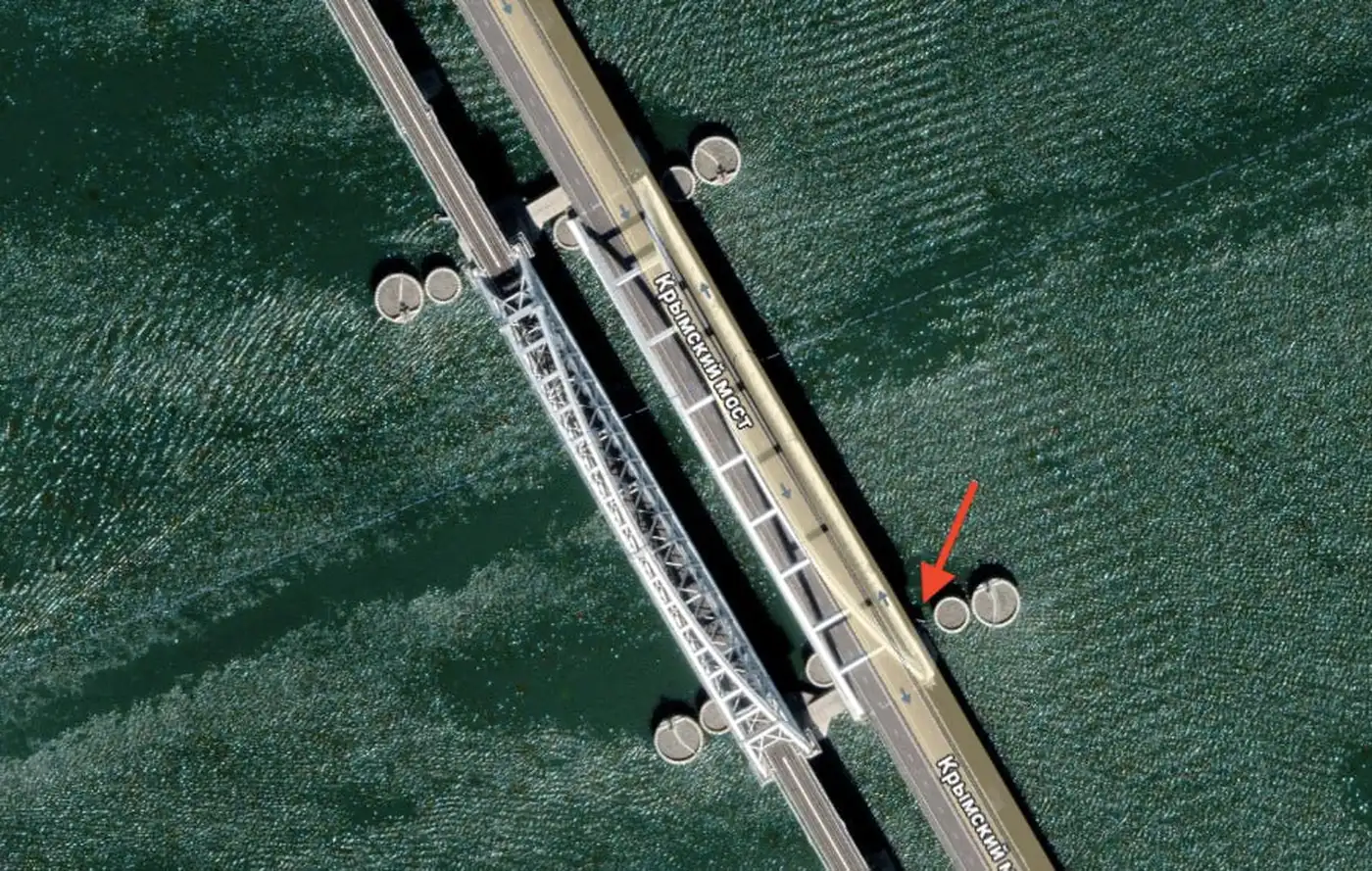 Подводный взрыв у опоры Крымского моста