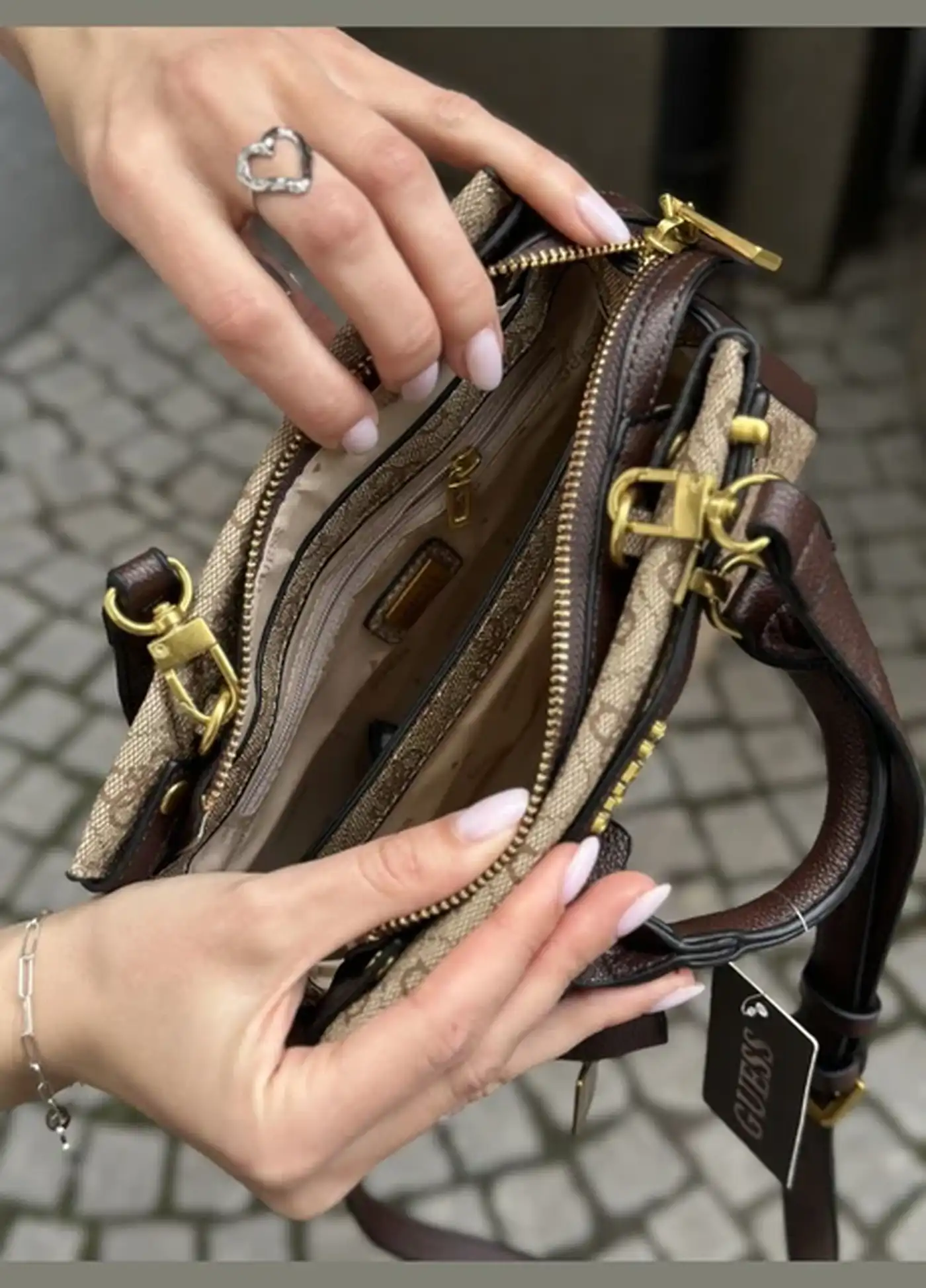 Моя находка на Kasta.ua — сумка Guess 4 4 31