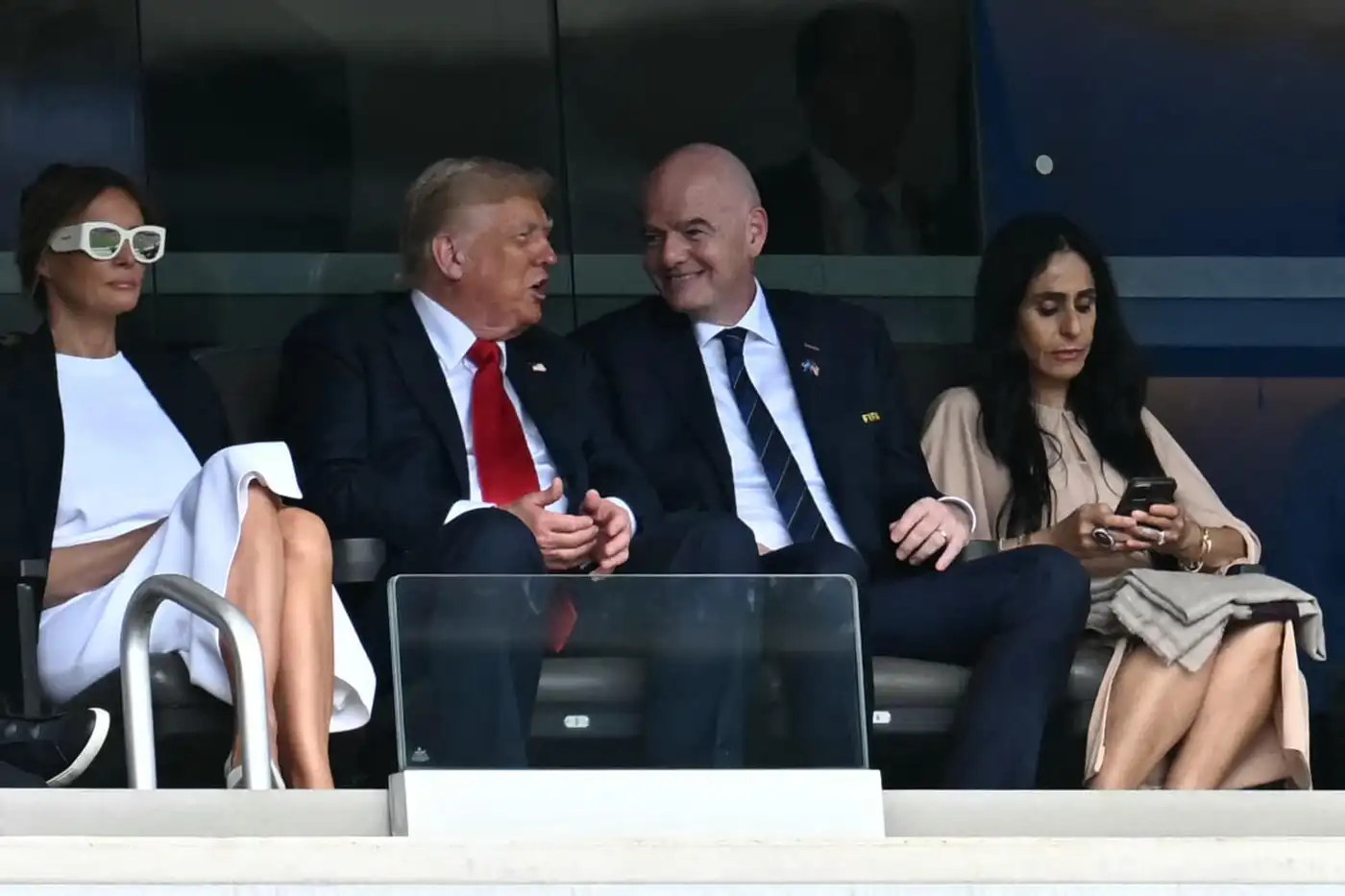 Челси 3 – ПСЖ 0: гениальность Палмера, Трамп на трибуне, $100 миллионов призовых и удар Луиса Энрике по Жоау Педру 6 1 257