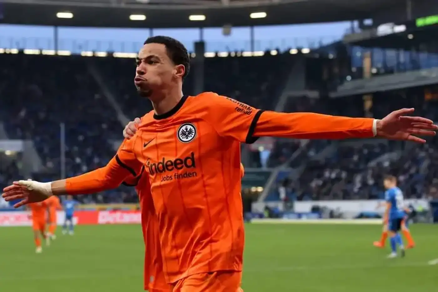 Ливерпуль достиг предварительной договорённости с «Айнтрахтом» по трансферу Уго Экитике