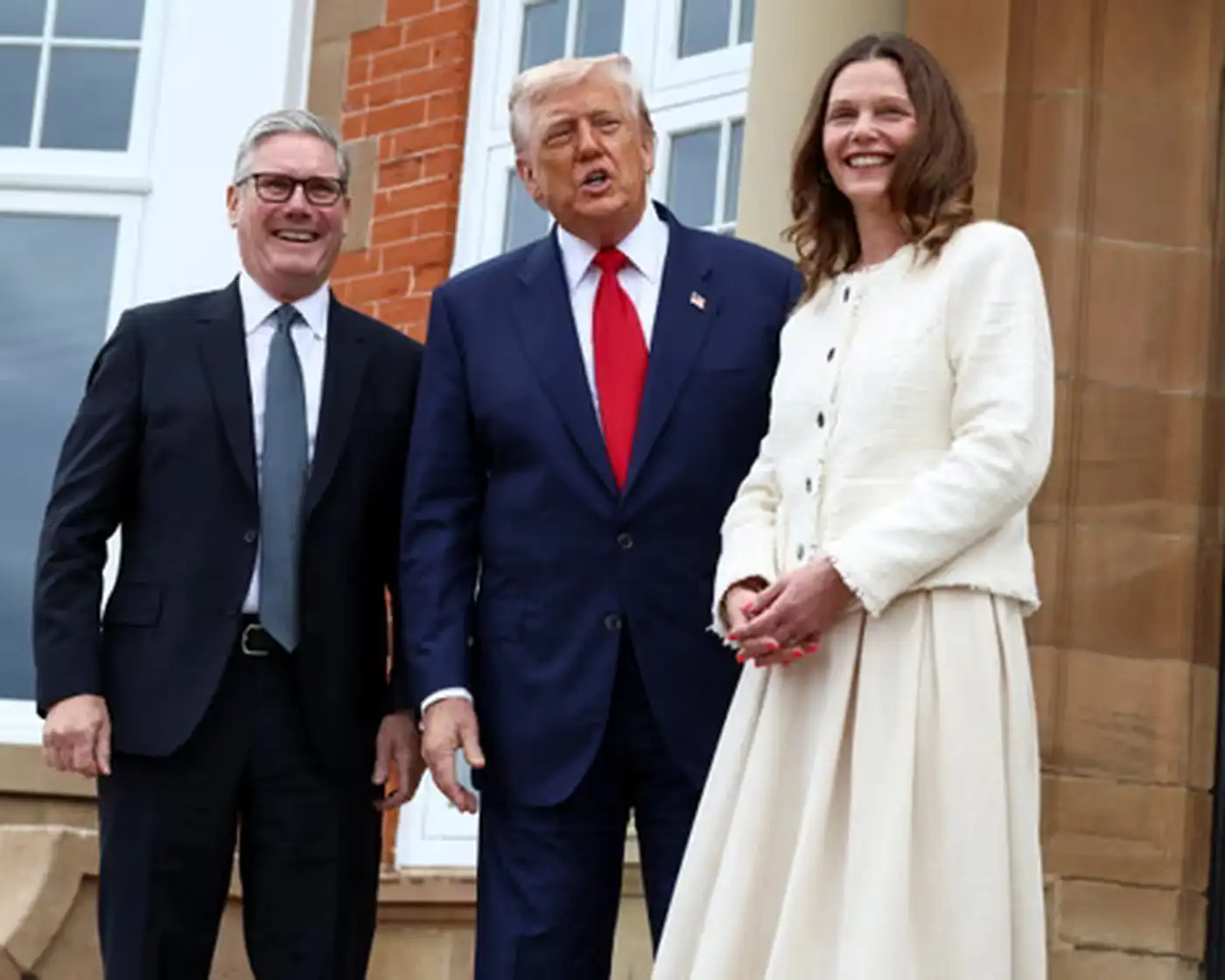 Трамп заявил, что сократит 50-дневный срок, который он дал путину