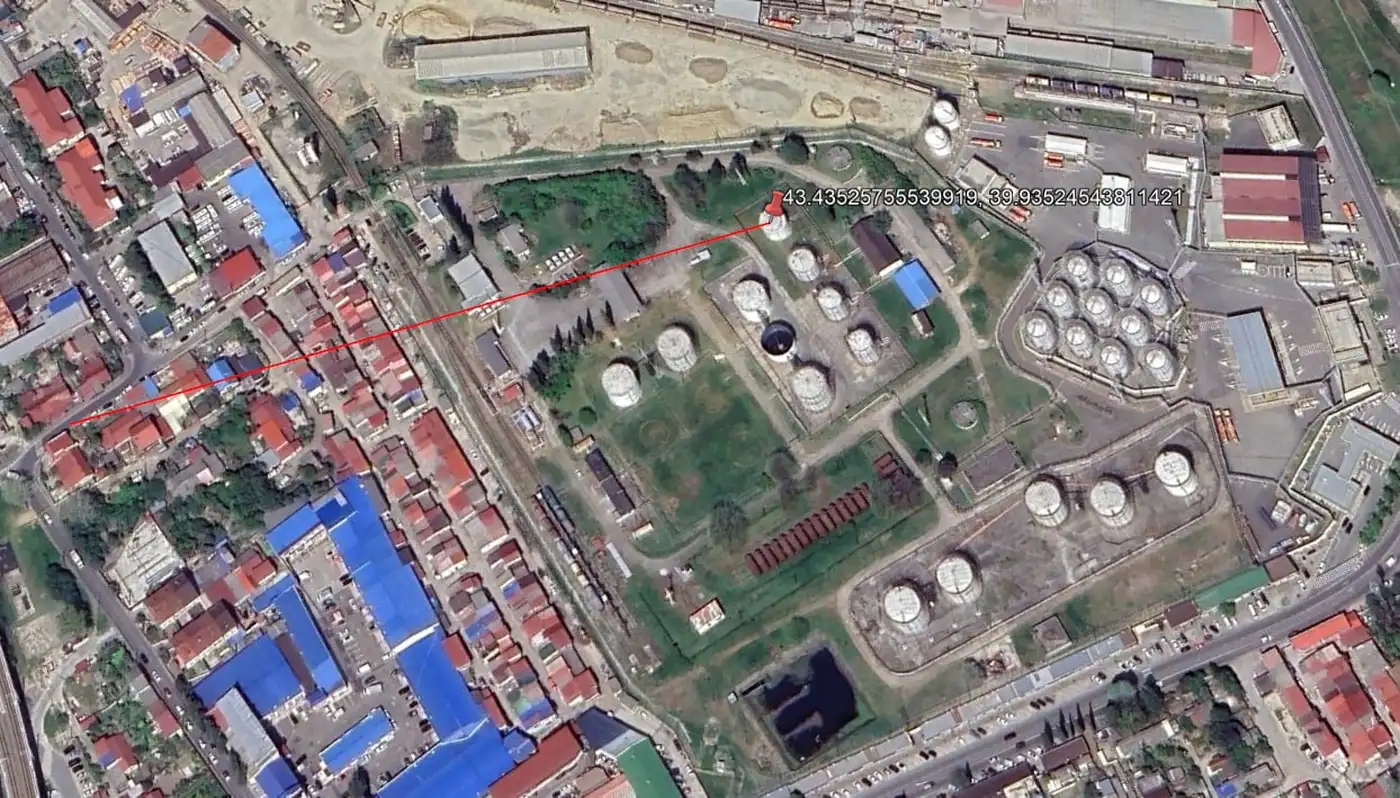 Удар по нафтобазе в Адлере: дроны «Лютий» атаковали без шасси