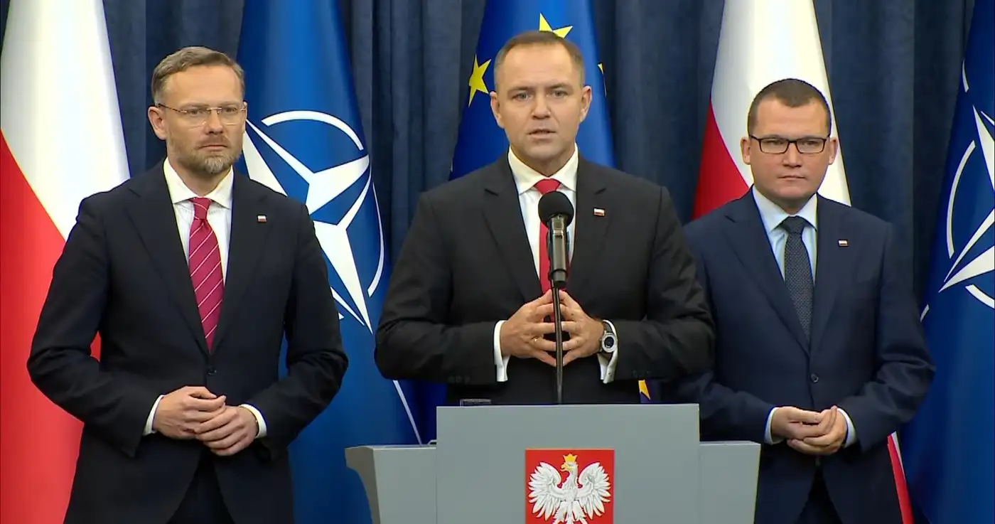 Кароль Навроцкий наложил вето на законопроект о помощи гражданам Украины