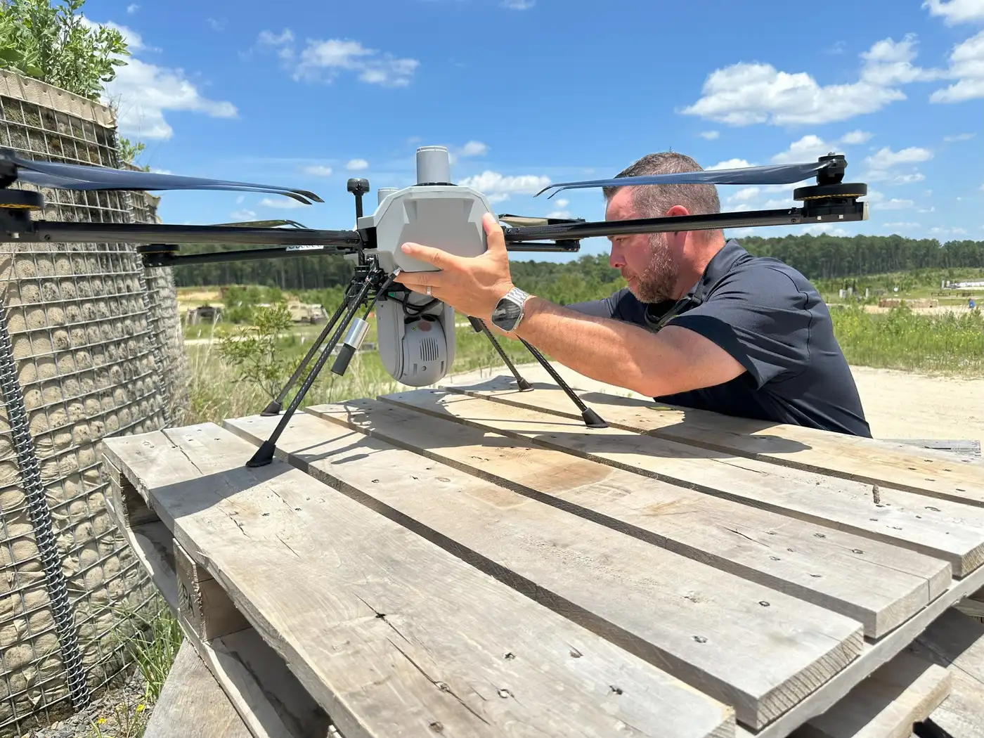 Квадрокоптер C100 навёл GBU-12, сброшенные с F-35A 2 2 104