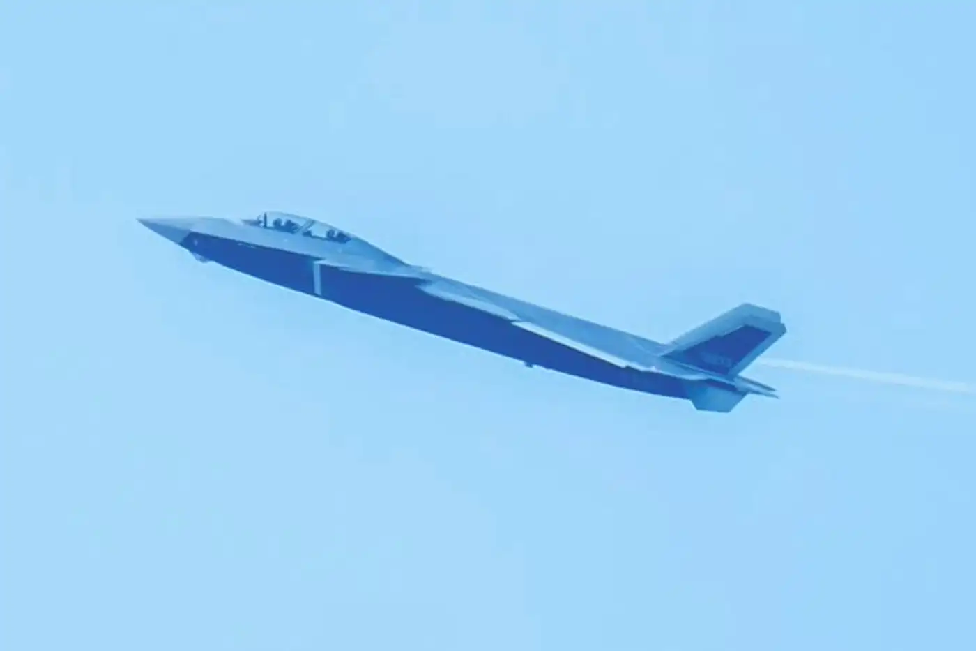 Первые кадры новых китайских боевых дронов появились накануне масштабного военного парада 11 2 110