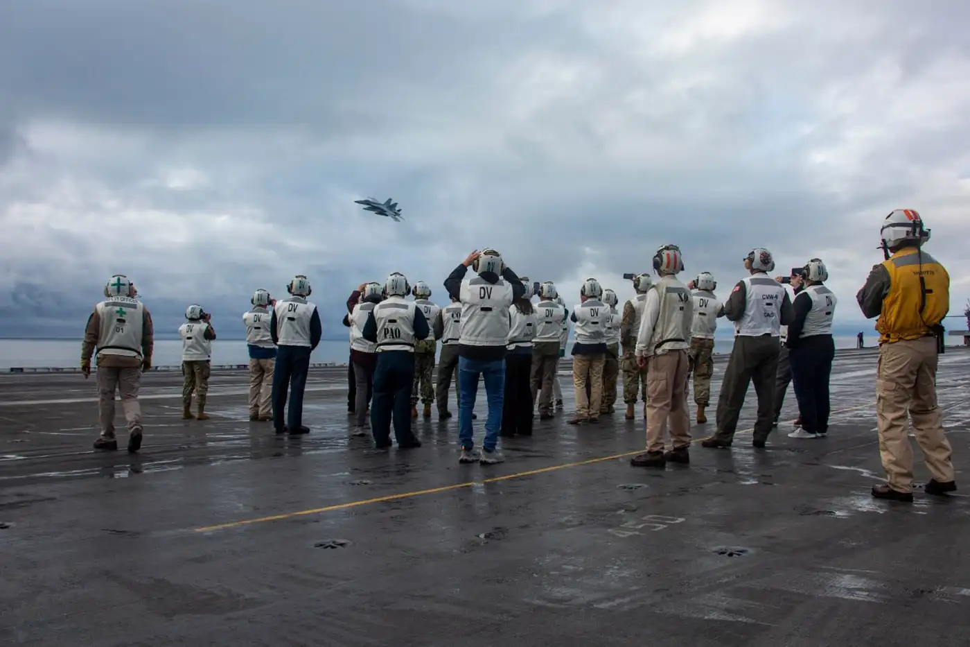 Секретная ракета AIM-174B испытана на авианосце Abraham Lincoln 3 3 63
