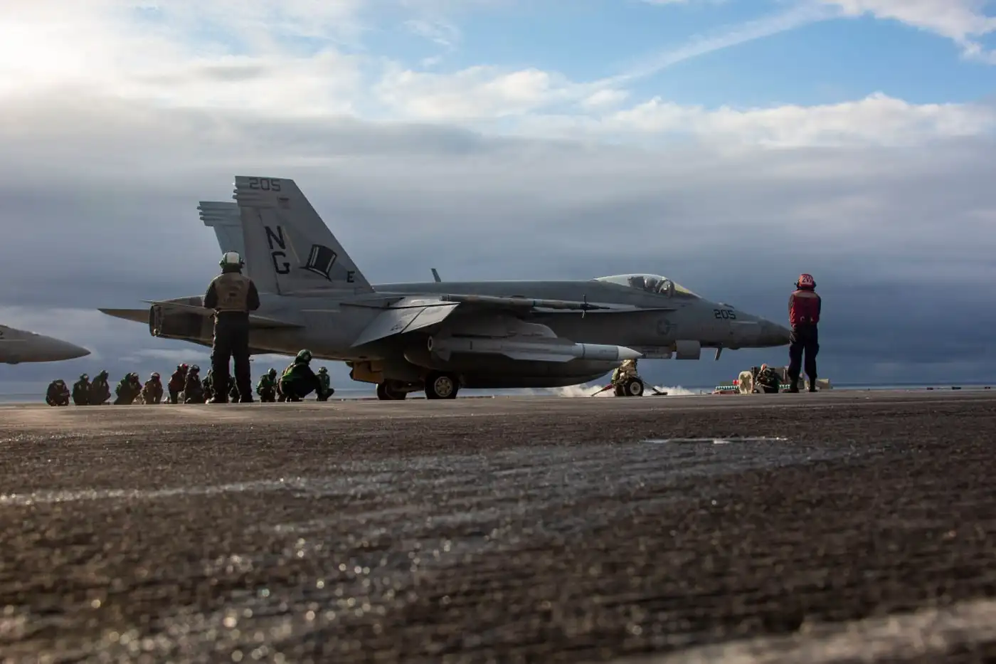 Секретная ракета AIM-174B испытана на авианосце Abraham Lincoln 1 4 44