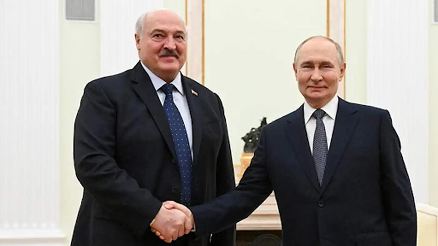 Лукашенко и Путин: они думают как выжить