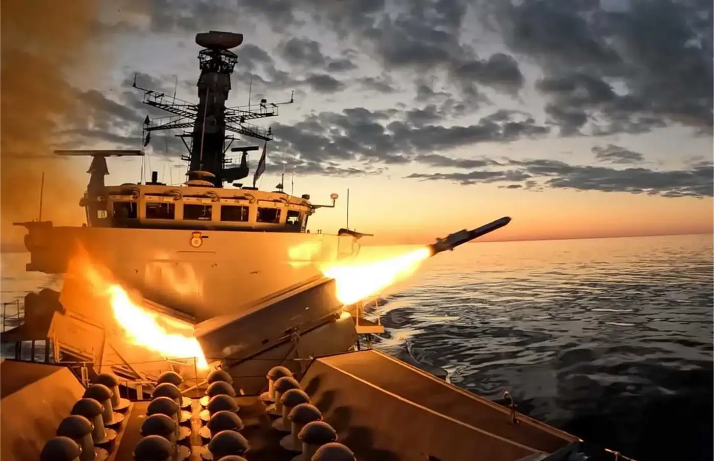 Первый пуск NSM с британского фрегата