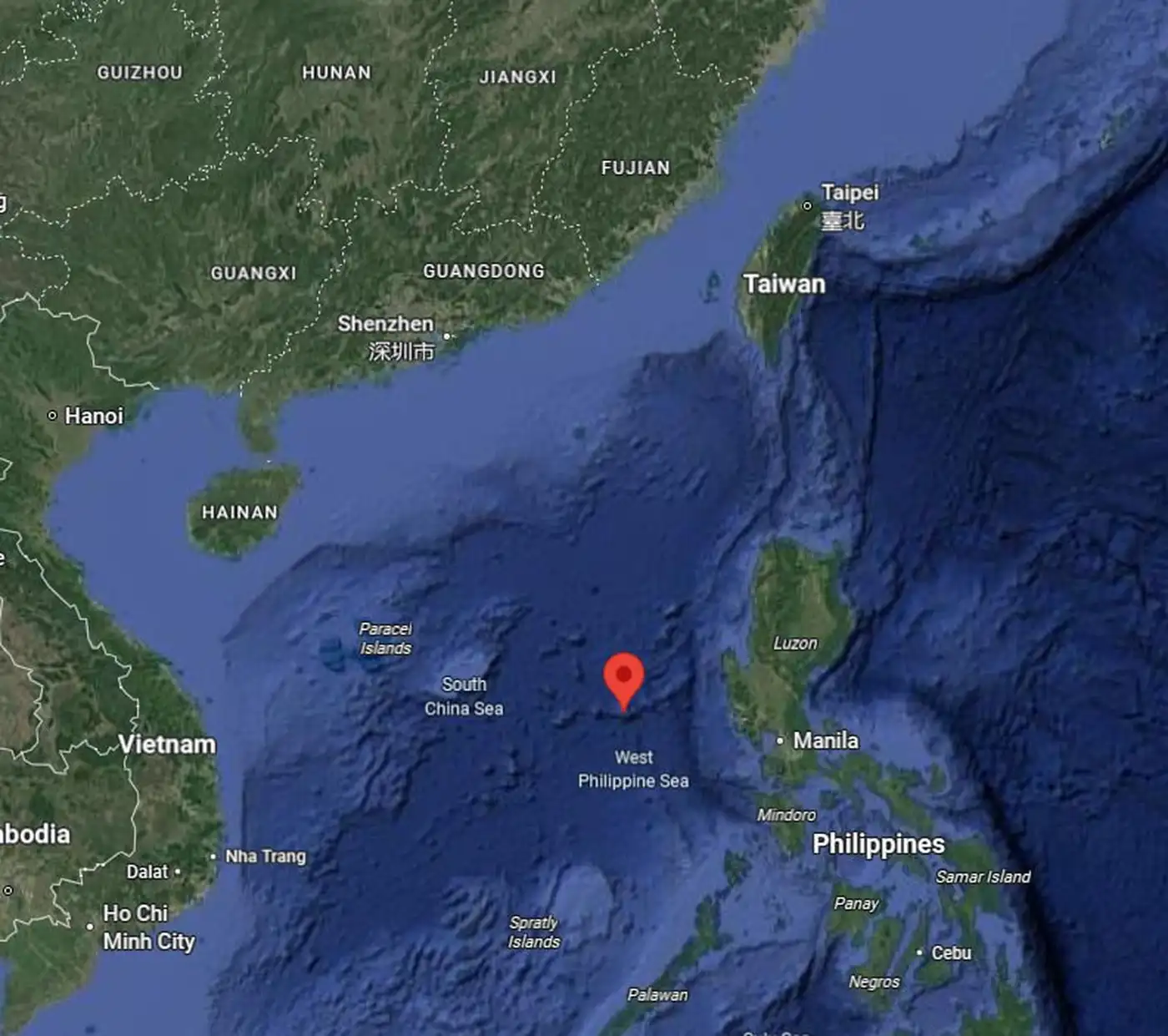 Бомбардировщик H-6 и фрегаты Китая у Скарборо