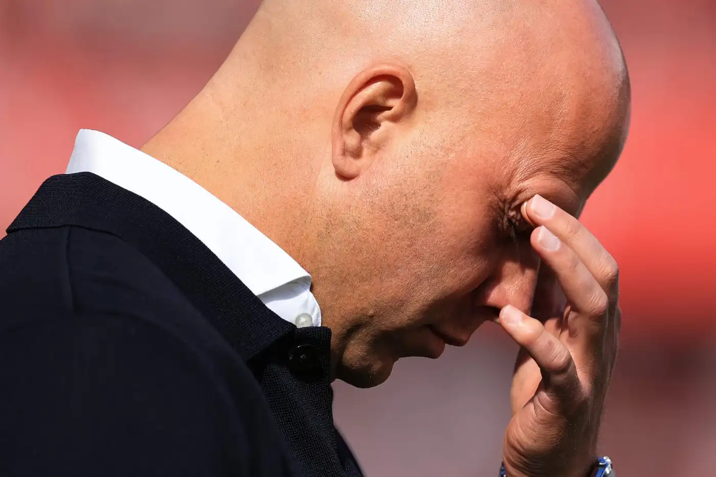 Слабое звено «Ливерпуля»: оборона и первые тревожные звоночки для Арне Слота 2 Арне Слот всё ещё ищет оптимальный способ сохранять свежесть своей команды.