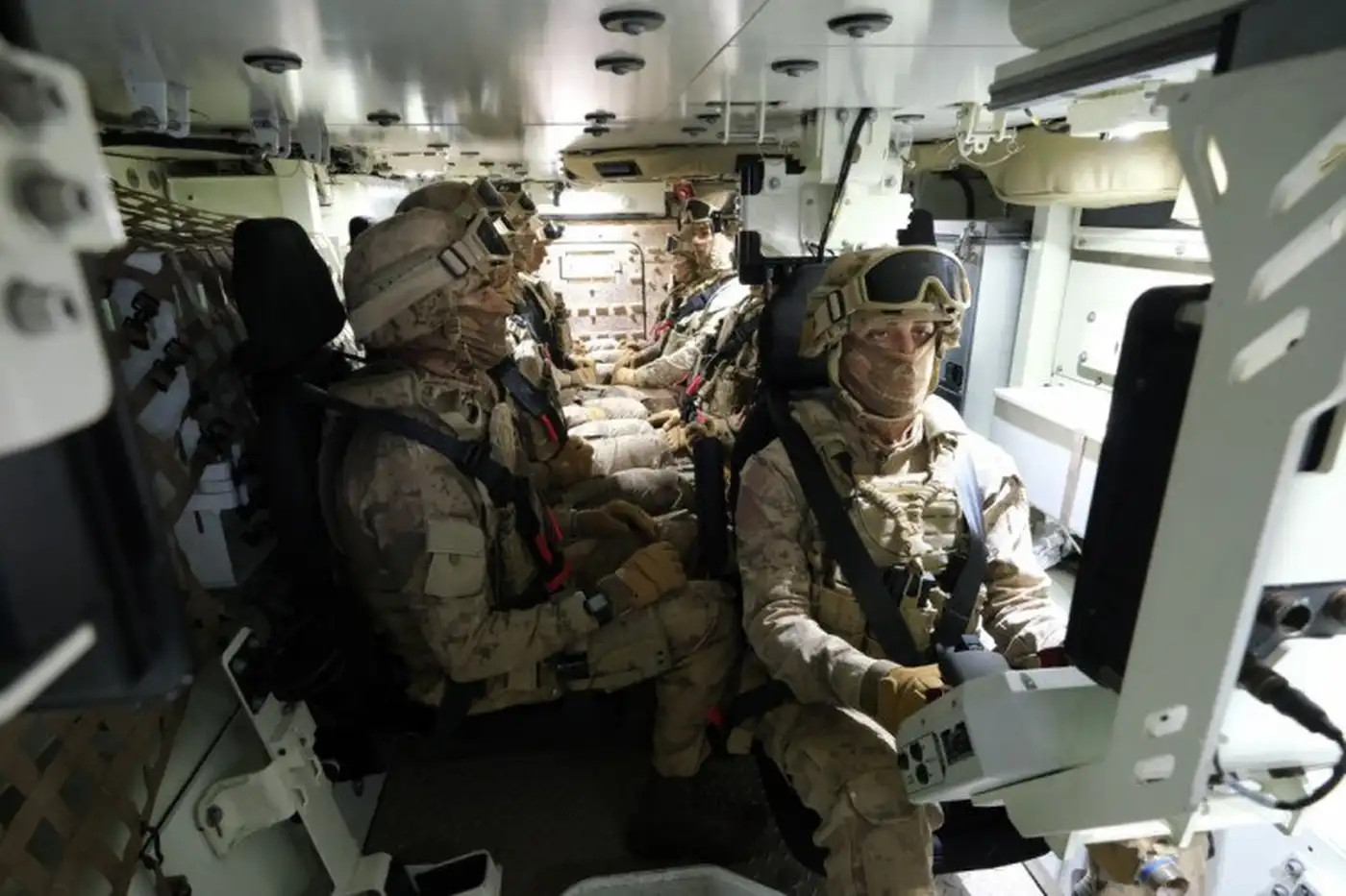 Турция представила новую бронемашину PARS ALPHA 8×8 3 1 446