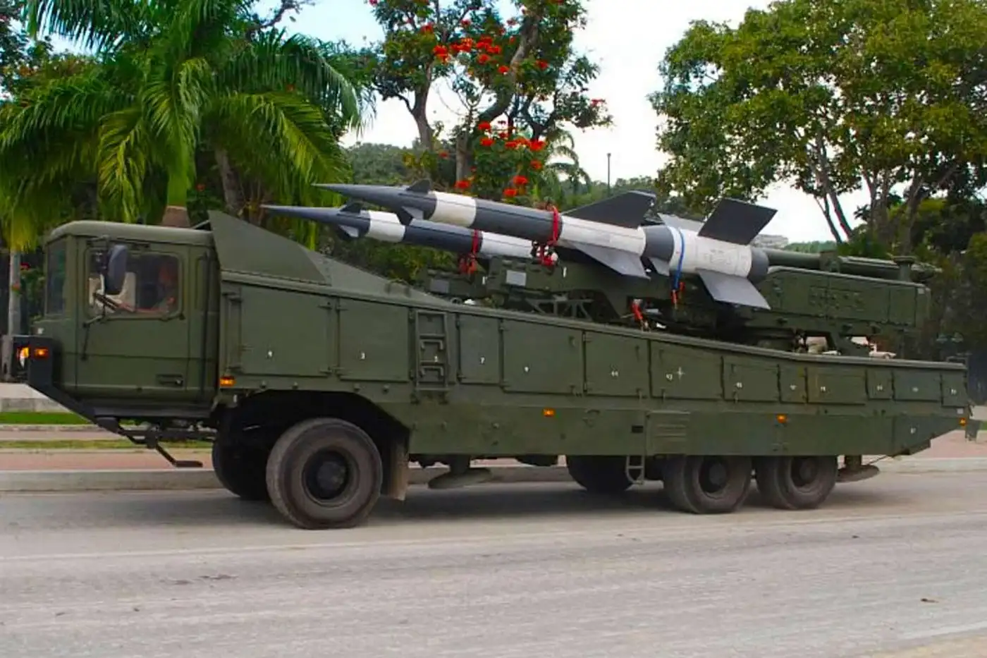 Печора-2М: Венесуэла закрывает небо над побережьем