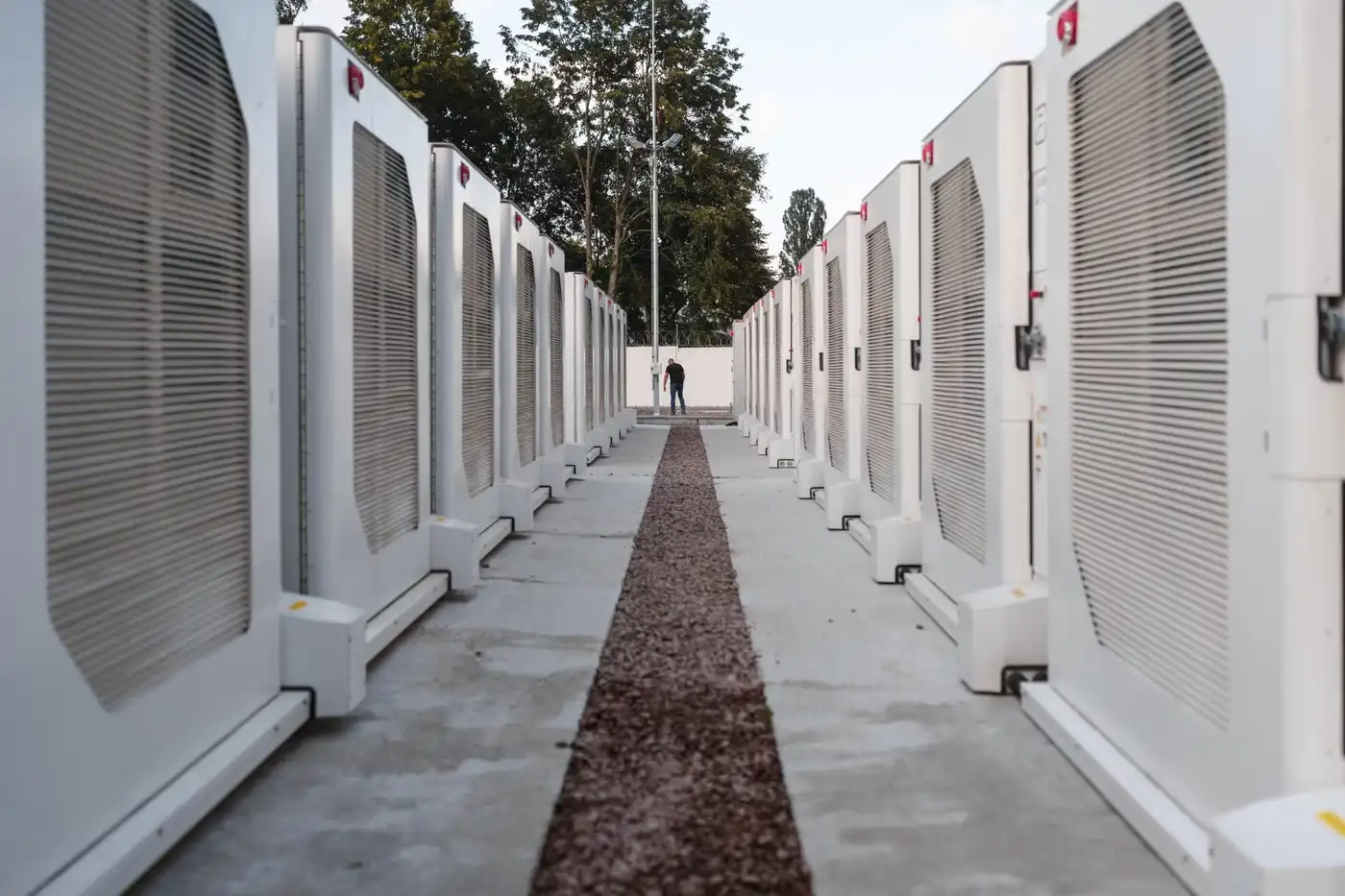 Секретные американские батареи помогают Украине пережить зиму и атаки на энергосеть