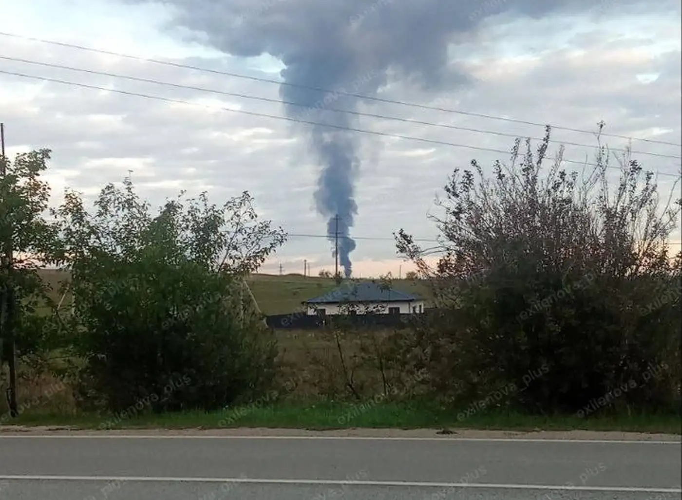 В помощь дипломатическому процессу