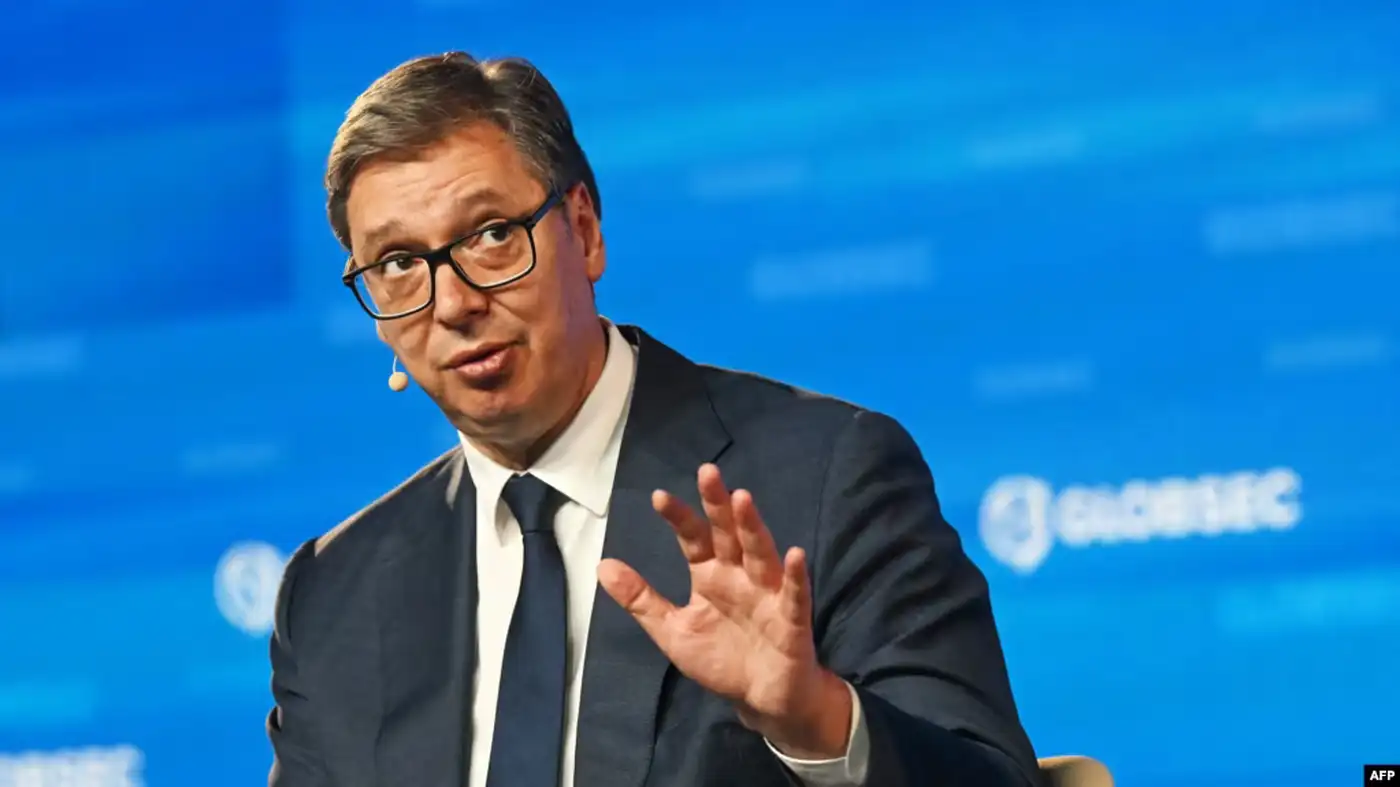 Вучич продолжает дрейф от Москвы