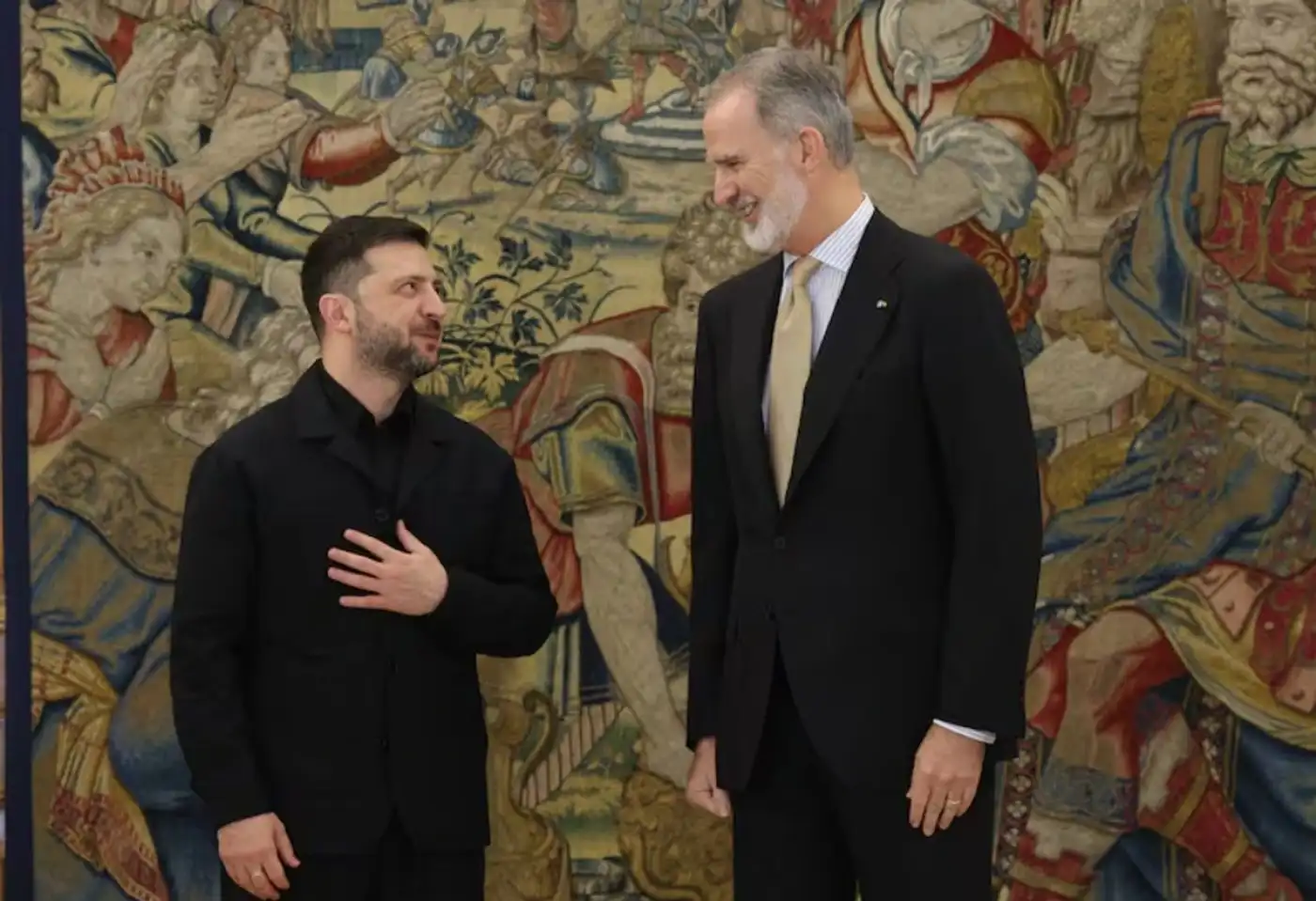 Зеленскому придется жертвовать еще фигурами