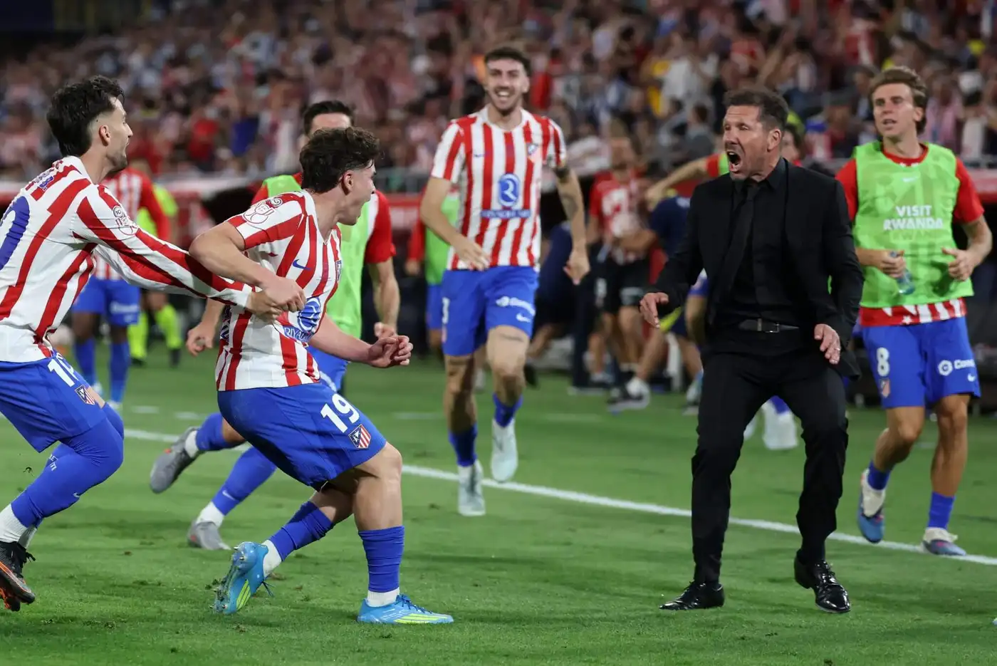 Заявка Real Madrid на €150 млн за Хулиана Альвареса 3 Еще предстоит увидеть, где теперь окажется Хулиан Альварес этим летом