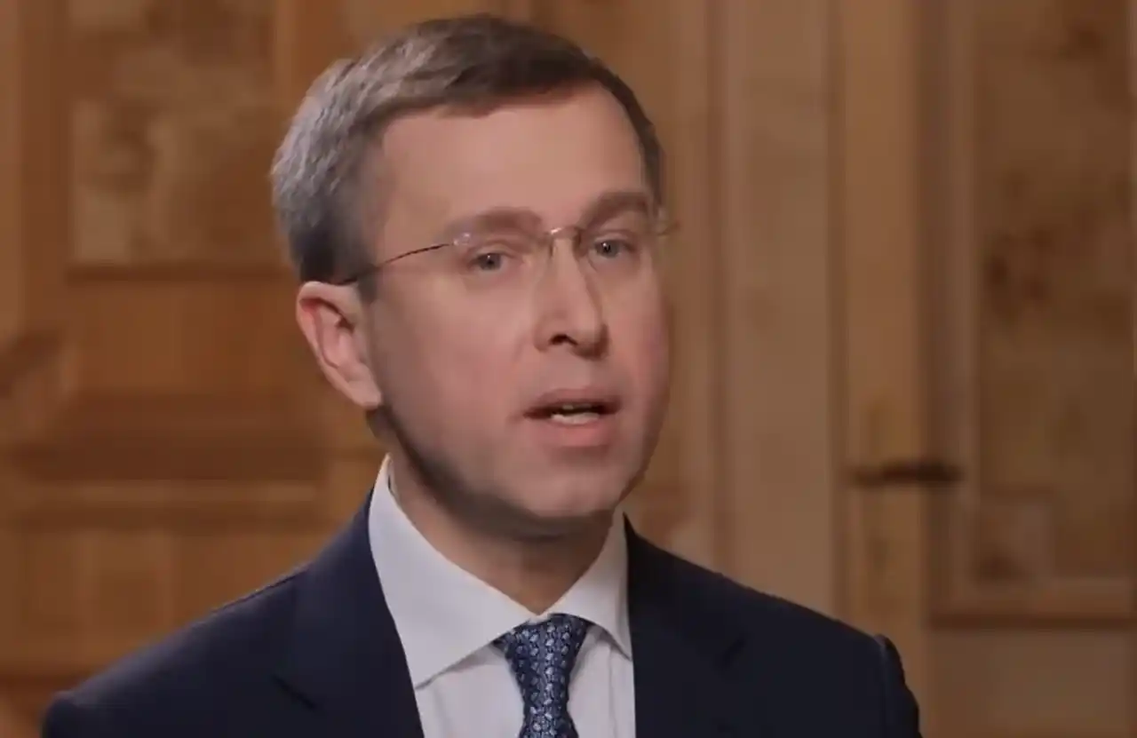 Кабмин урезает расходы, Коваленко уходит из ЦПД